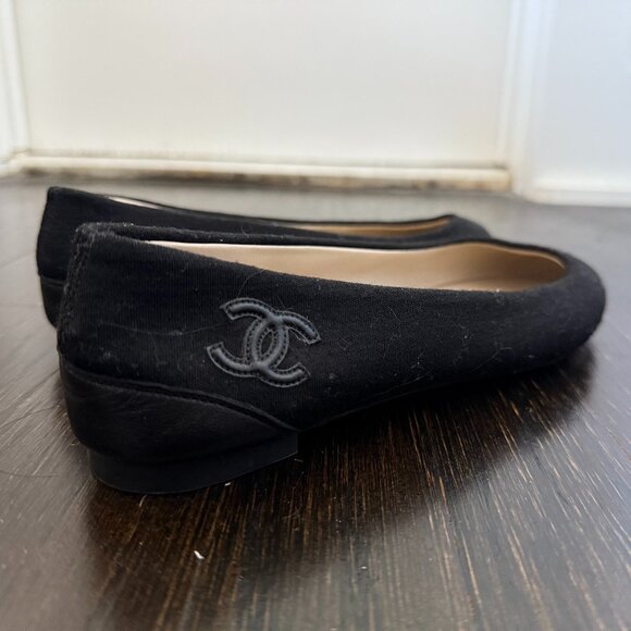 Black Suede and Leather Chanel Flats EU 37.5/ US 7 - Picture 1 of 5